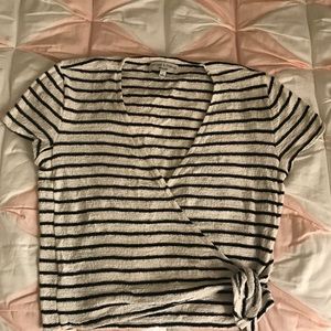 Madewell Texture and Thread wrap tie crop.